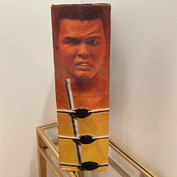 Ali VS Liston 1964 18” Motion Activated Sound NIB - Picture 2 of 11